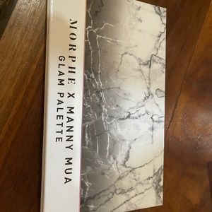 Morphe eyeshadow palette